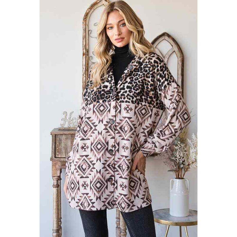 EJ6720-15 AZTEC AND ANIMAL LEOPARD BUTTON DOWN SHACKET: 2-2-2 (1X-2X-3X) / BROWN - Picture 6 of 12